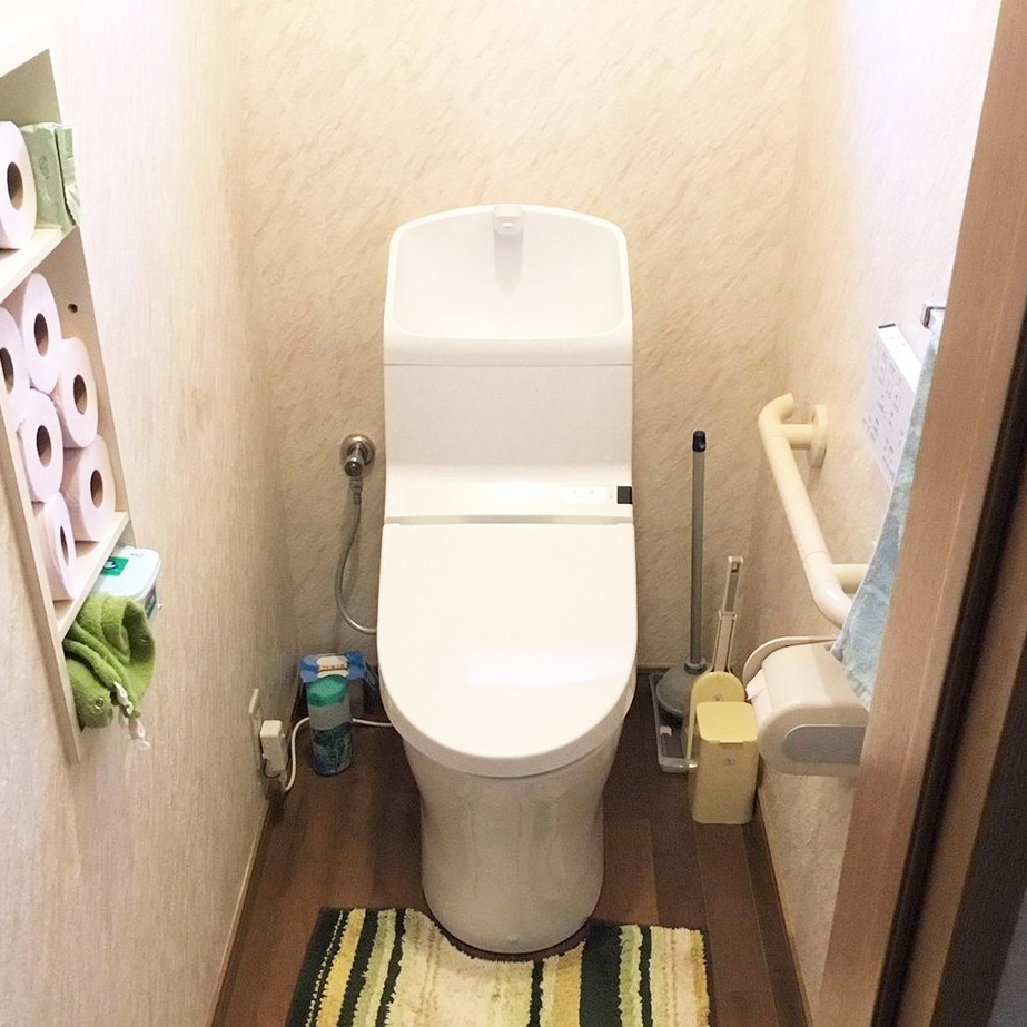 最新の節水トイレに1DAYリフォーム