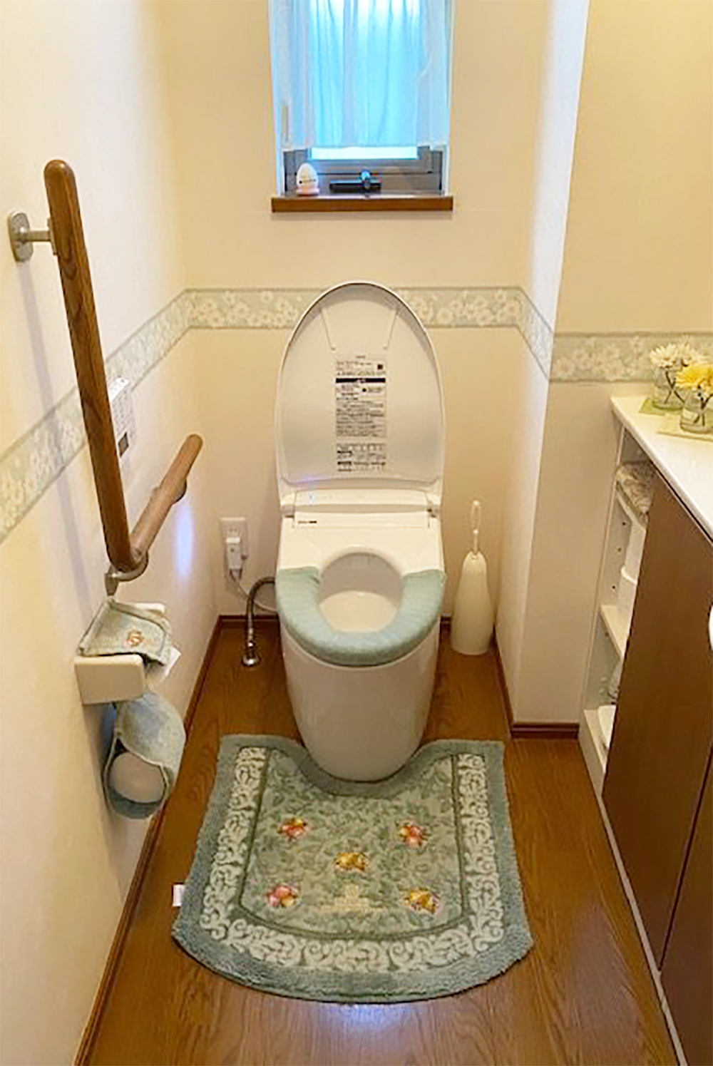 1階2階まとめてトイレの取替工事を一日で