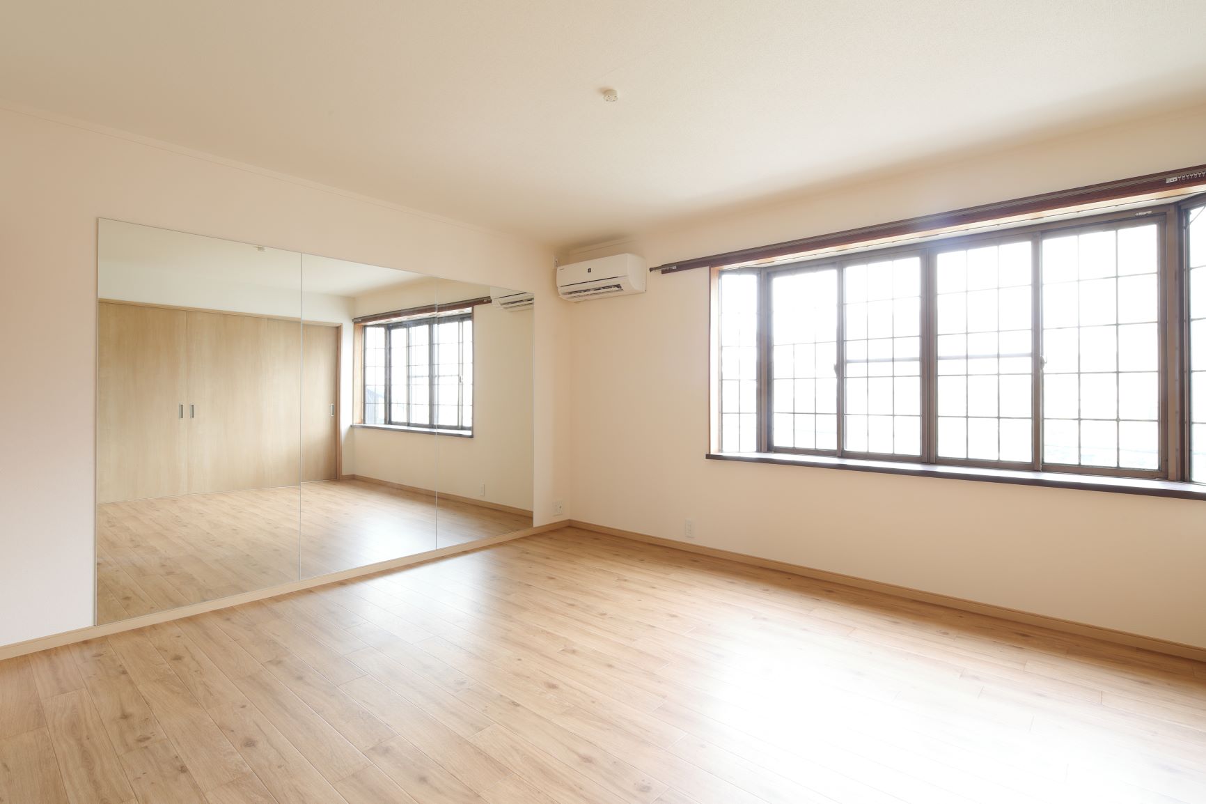 趣味のダンスも楽しめる こだわりの空き家フルリフォーム