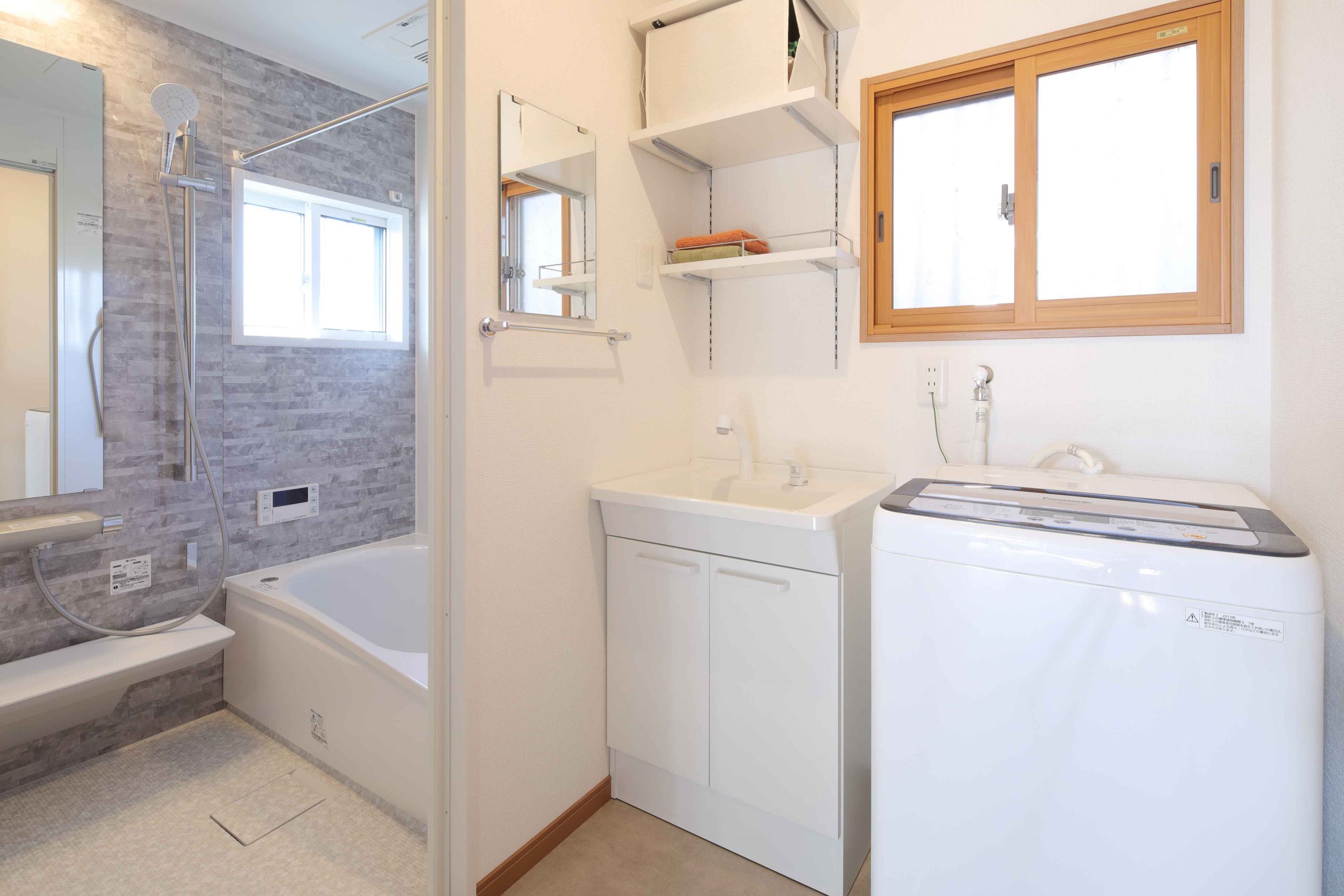 「動線・収納改善」「省エネ対策」「バリアフリー」「ヒートショック予防対策」　一度で4つの性能向上リフォーム