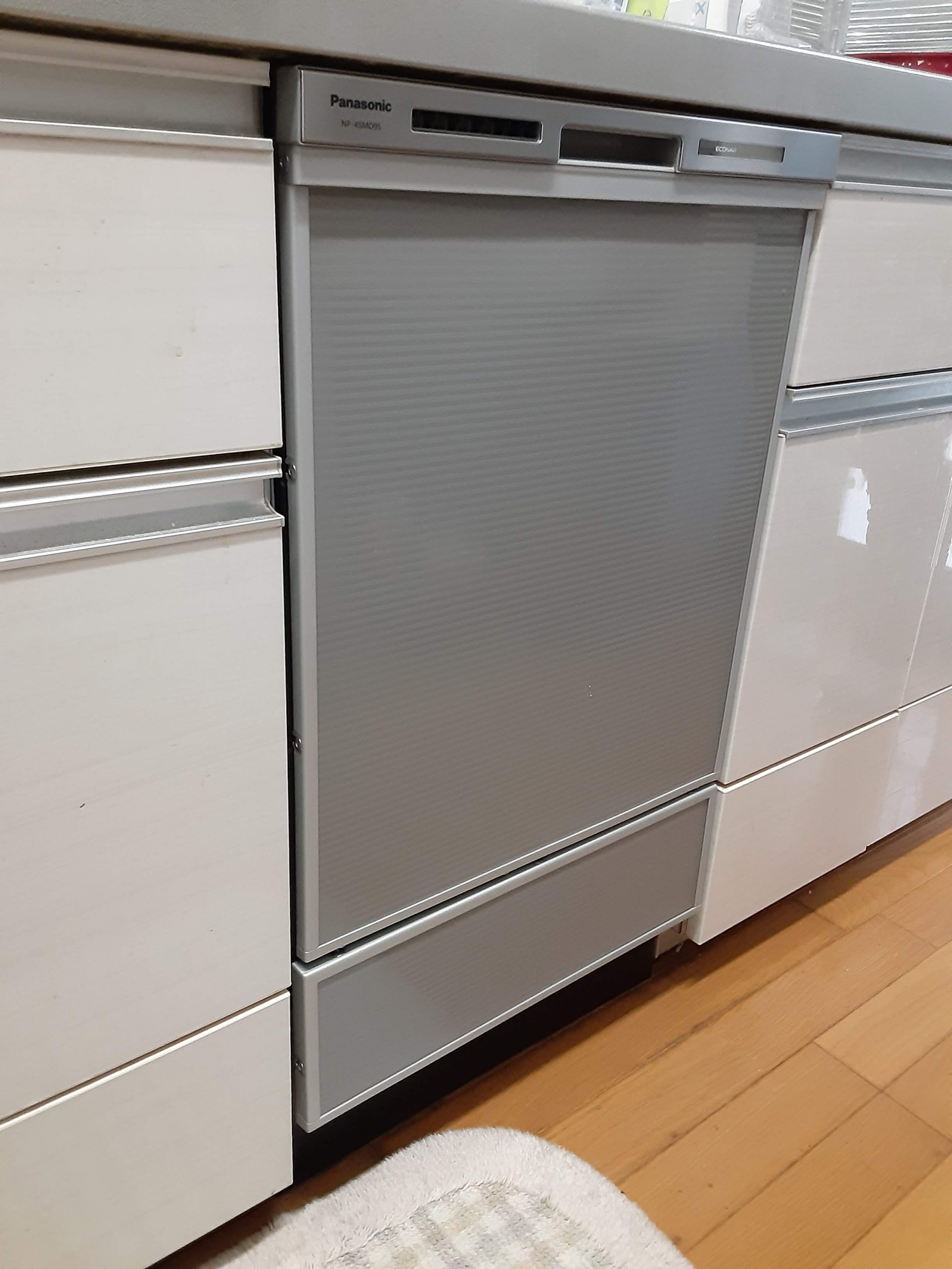 2時間リフォーム！新しい食器洗い乾燥機に取替えて 家事時短な日常に