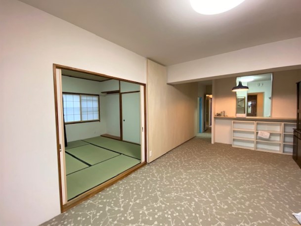 築33年のマンションが 家族みんなの遊び心を詰め込んだ 真新しい空間に