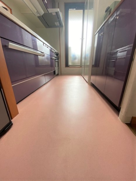 1dayリフォーム！デザイン性が高く 耐久性・耐水性にも優れたフロアタイル