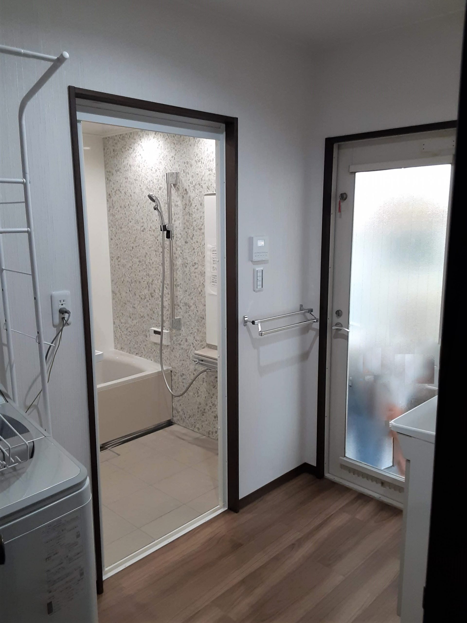 カンタンなお手入れで キレイを保ちやすい浴室に