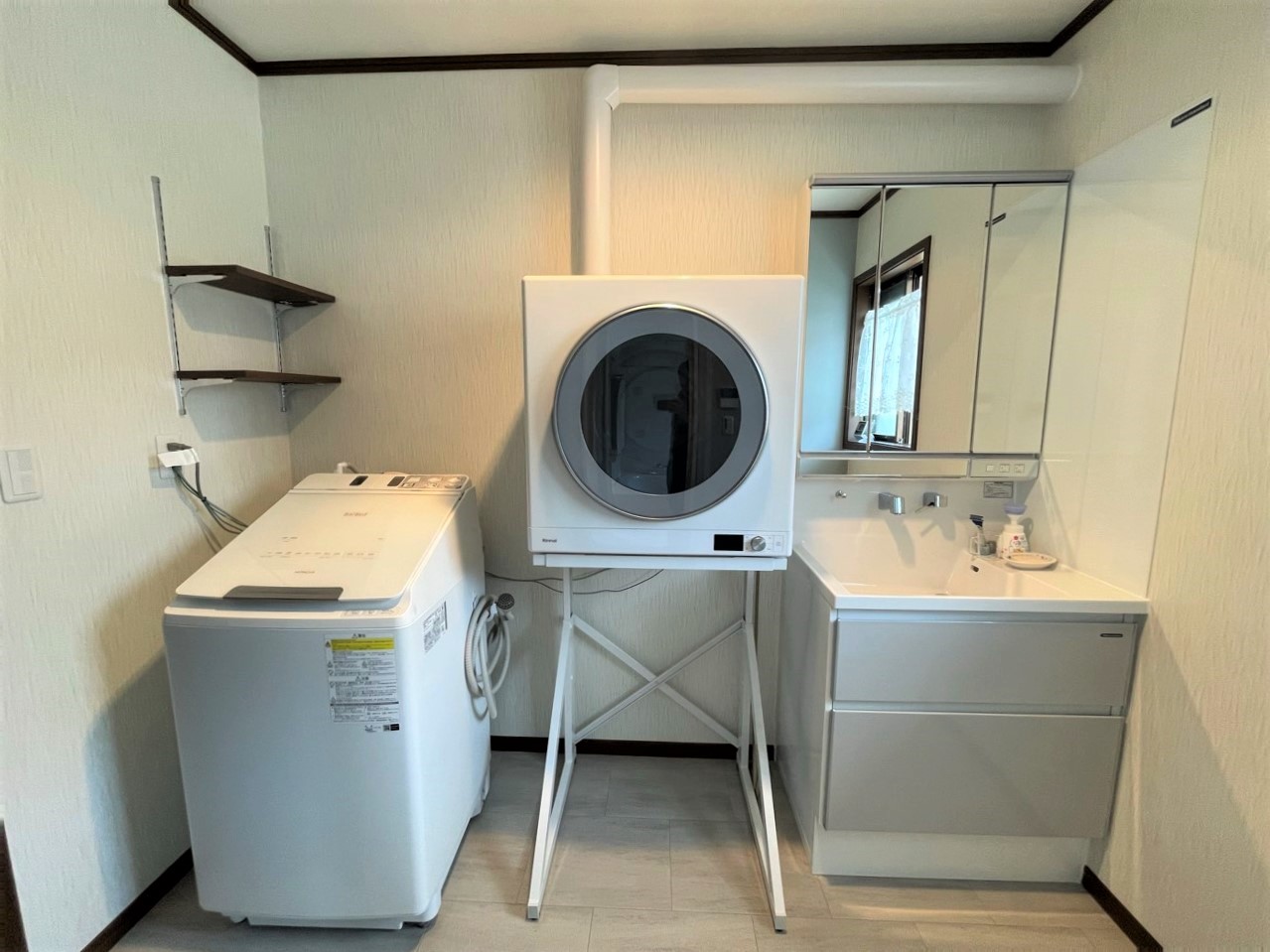 ガス衣類乾燥機で「干す」「取り込む」の手間がなくなり家事ラク！