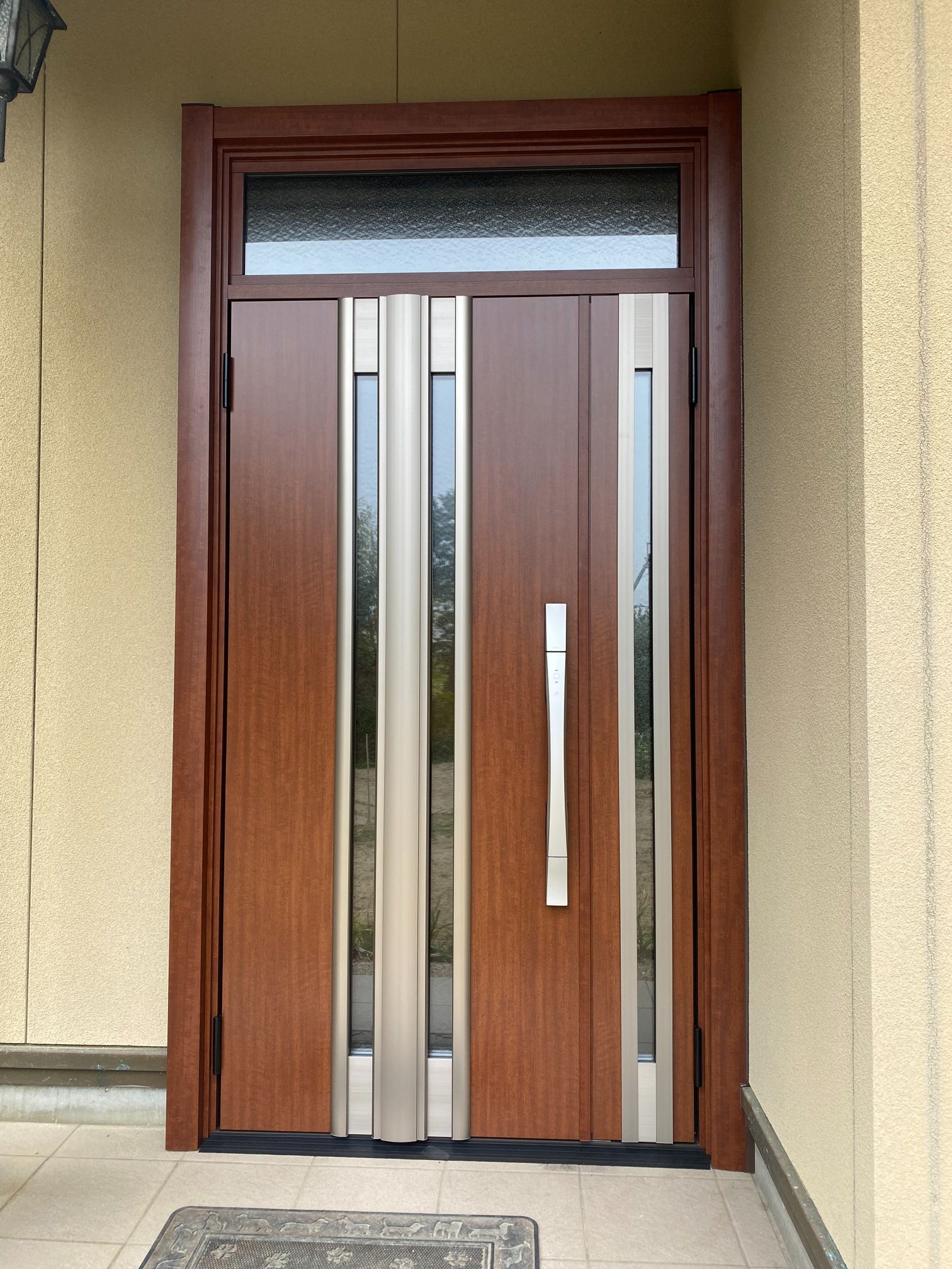 断熱仕様の玄関ドア＆内窓で 夏も冬も心地よいくらしに