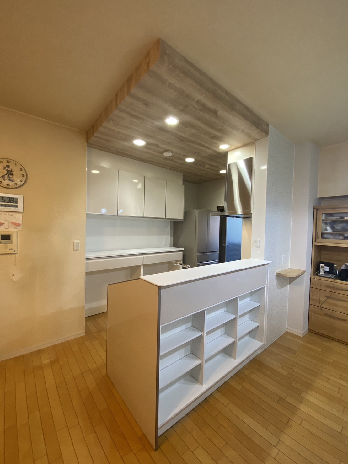 収納スペース＆家事動線を見直して 家族みんなが使いやすいキッチンに