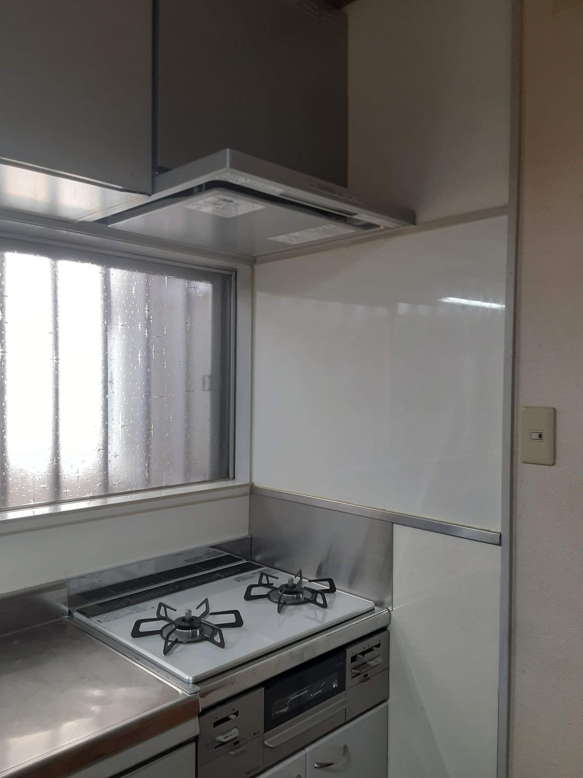 1dayリフォーム！安全性＆清掃性が高いキッチンで 料理を楽しめる毎日に