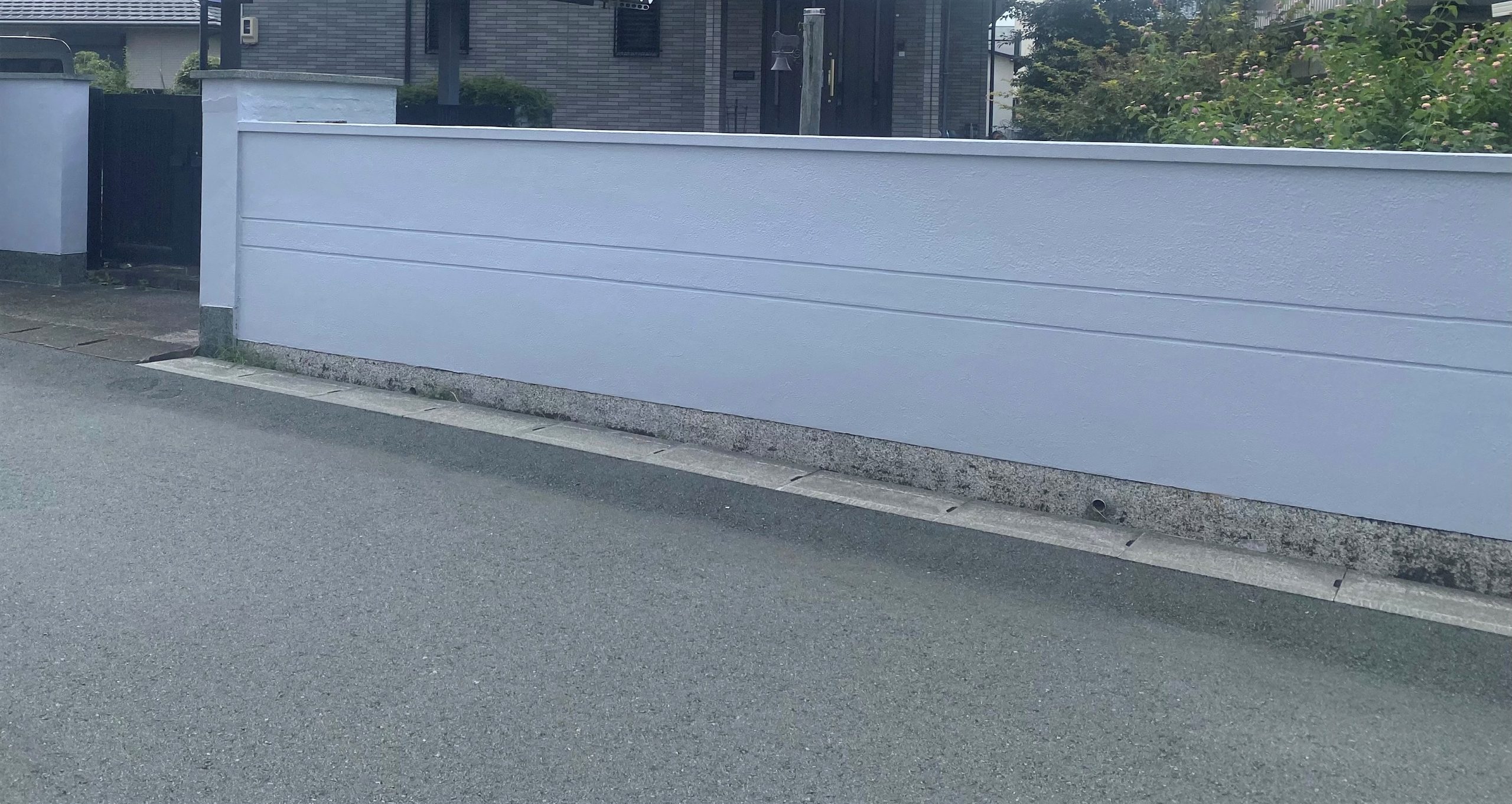 塀・車庫をカラーチェンジしてイメージを一新！