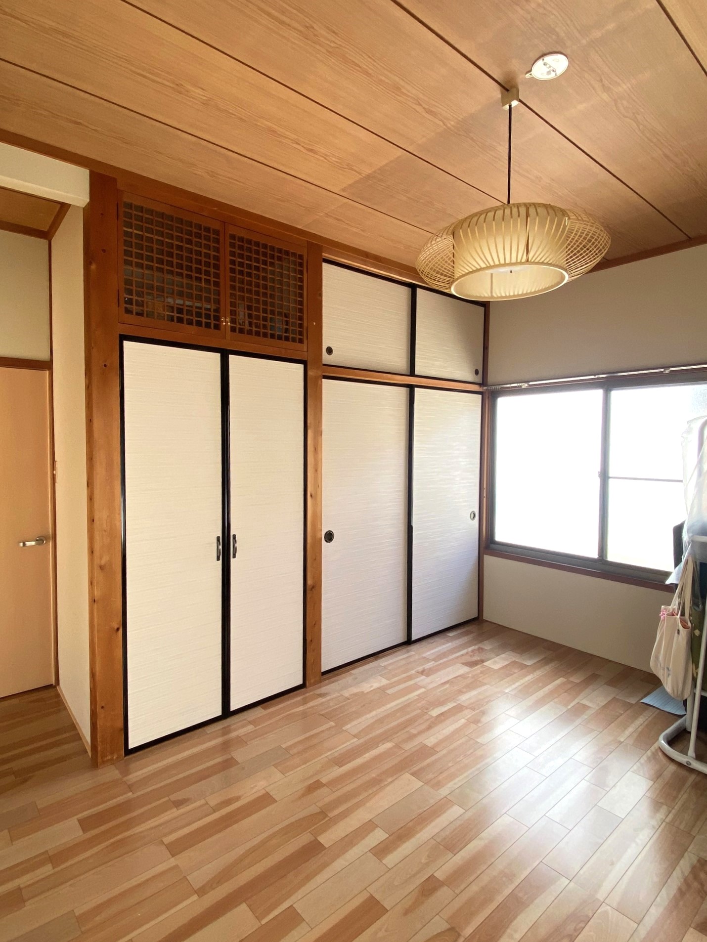 畳からフローリングへ張替えても和の雰囲気はそのままに