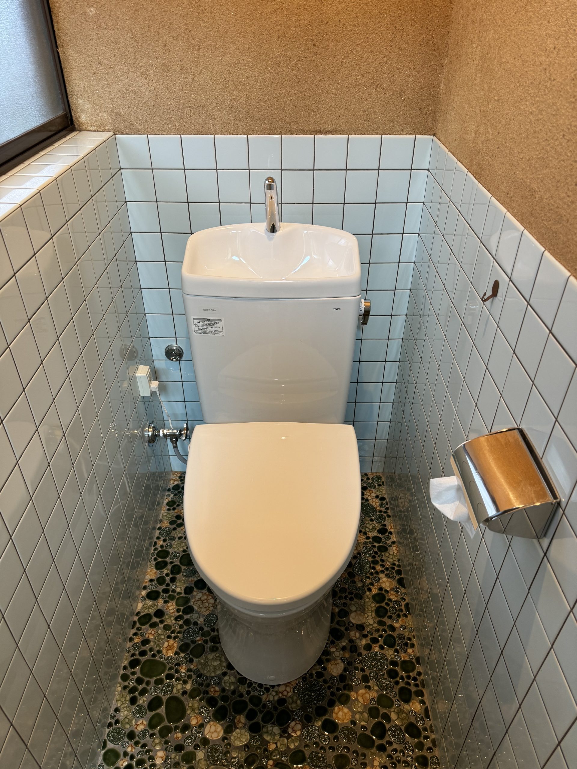 1dayリフォーム！暖房便座で寒い季節もヒヤッとしないトイレに