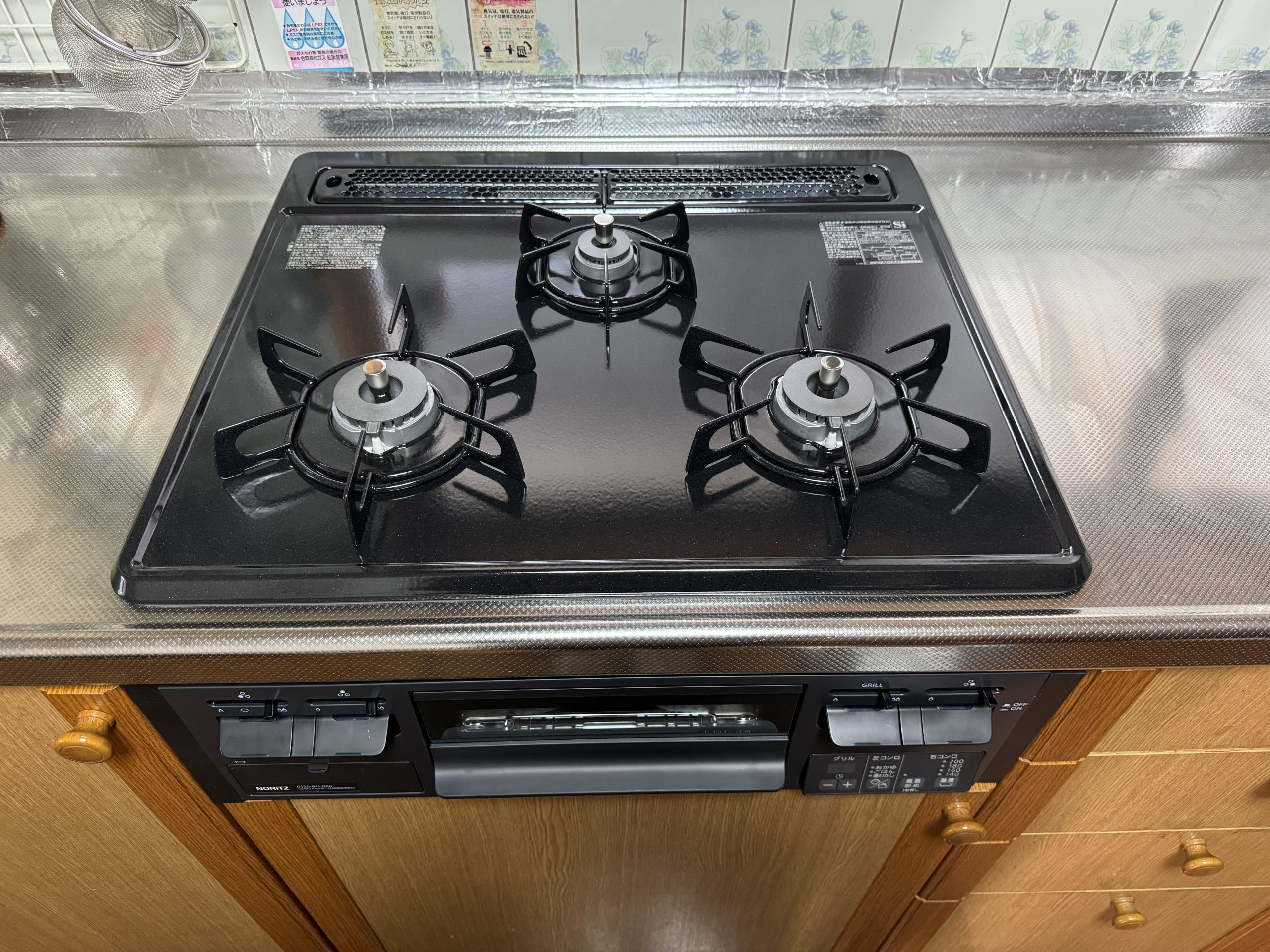 短時間でコンロの取替え完了！毎日の料理がもっと快適に