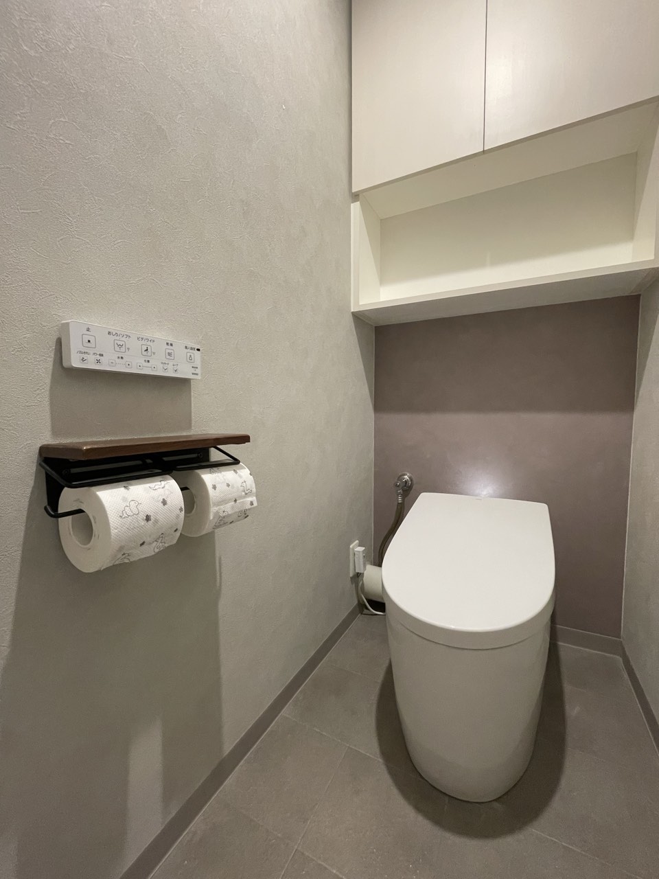 すっきり美しく、お掃除も簡単に。タンクレストイレで快適空間