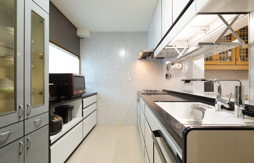 二列型キッチンへ取替で動線短縮&収納力アップ